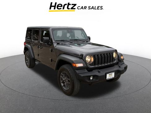 Used 2025 Jeep Wrangler Sport S image 1