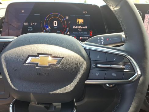 Used 2025 Chevrolet Tahoe LT w/ Comfort Package AWD/4WD image 25
