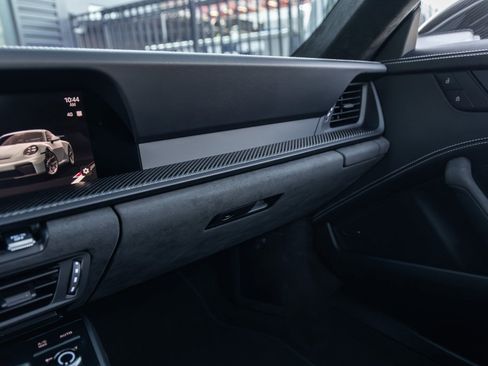 Certified 2026 Porsche 911 GT3 image 41