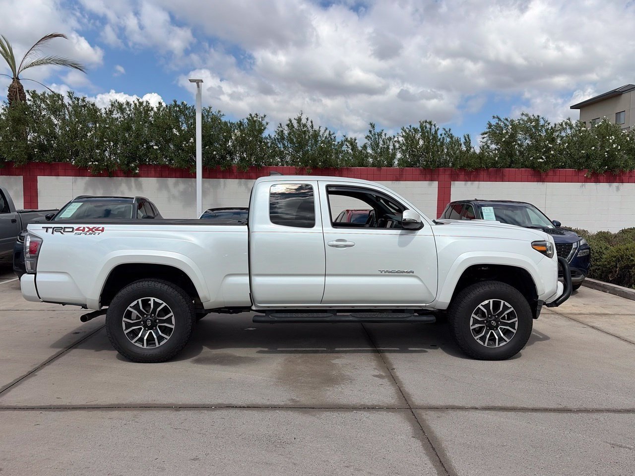 Used 2021 Toyota Tacoma TRD Sport AWD/4WD image 3