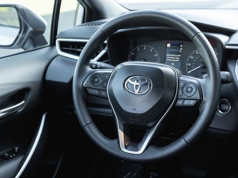 Certified 2025 Toyota Corolla SE image 28