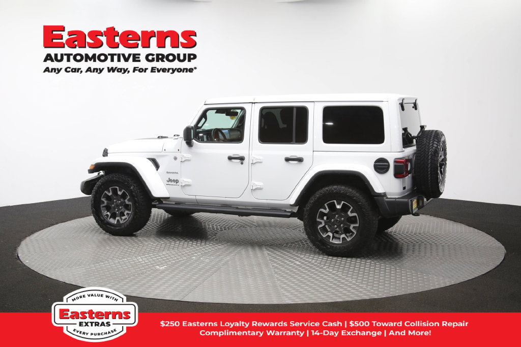 Used 2024 Jeep Wrangler Unlimited Sahara w/ Dual Top Group AWD/4WD image 62