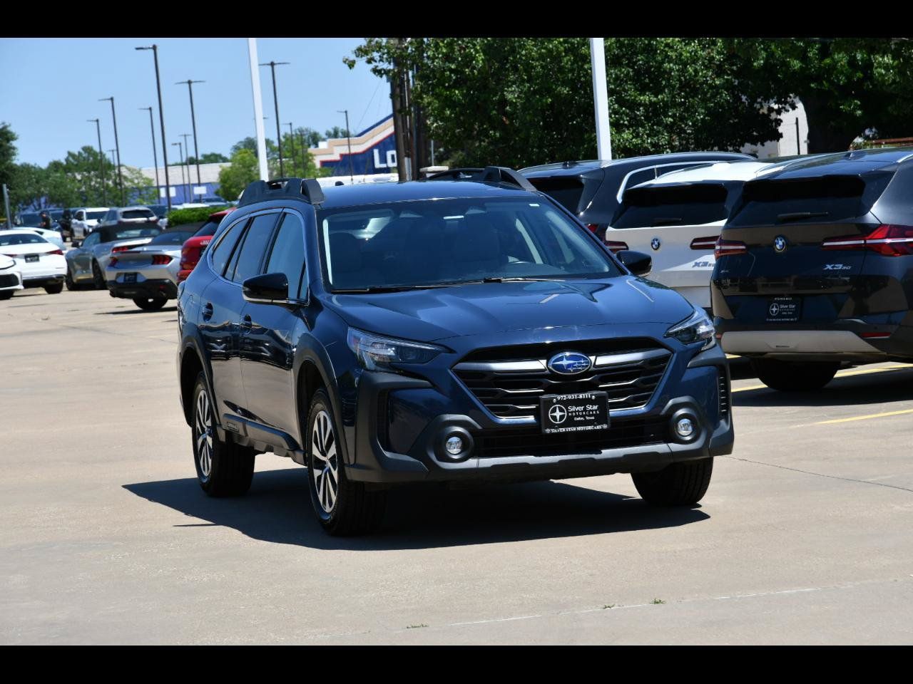 Used 2024 Subaru Outback Premium AWD/4WD image 1