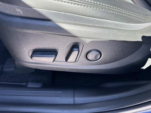 Used 2023 Hyundai Santa Fe SEL w/ Premium Package image 20