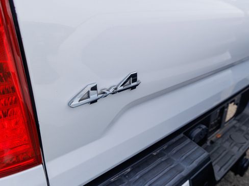 Used 2017 Toyota Tundra Limited image 12