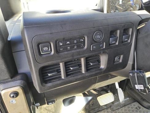 Used 2024 Chevrolet Brightdrop 600 w/ Commercial Equipment Package AWD/4WD image 6