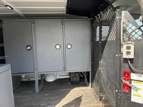 Used 2013 Ford E-150 and Econoline 150 w/ PWR Group RWD image 21