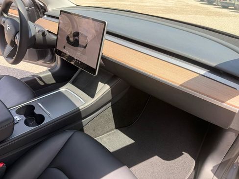 Used 2023 Tesla Model 3 Performance AWD/4WD image 14