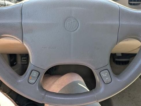 Used 2002 Buick Le Sabre Custom FWD image 8