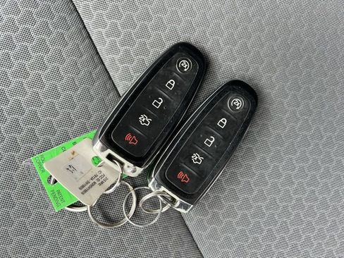 Used 2019 Ford Escape SE AWD/4WD image 25
