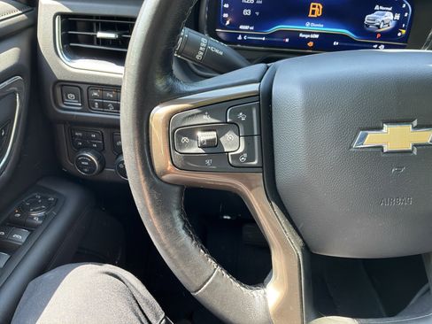 Used 2022 Chevrolet Tahoe High Country AWD/4WD image 19