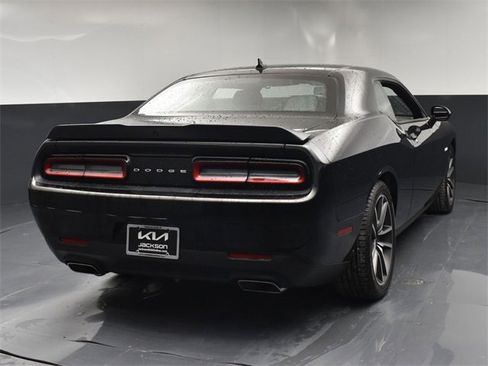 Used 2023 Dodge Challenger R/T w/ Plus Package image 7