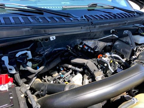 Used 2024 Ford Expedition Max Limited image 33