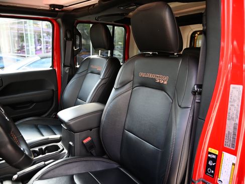 Used 2023 Jeep Wrangler Unlimited Rubicon 392 AWD/4WD image 18