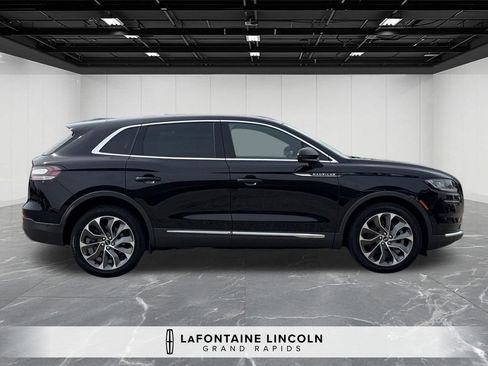 Certified 2023 Lincoln Nautilus Reserve w/ Equipment Group 201A AWD/4WD image 6