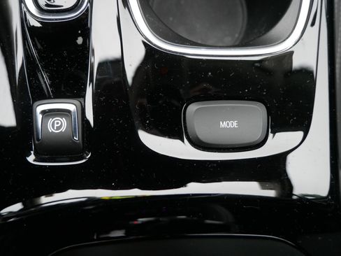 Used 2023 Buick Envision Essence w/ Sport Touring Package AWD/4WD image 24