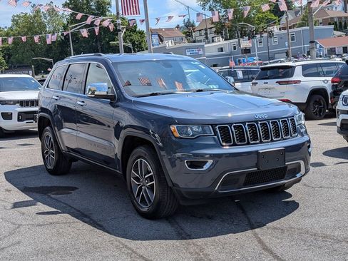 Certified 2020 Jeep Grand Cherokee Limited AWD/4WD image 4