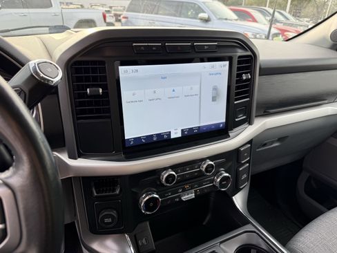 Used 2022 Ford F150 XLT w/ Equipment Group 302A High image 19