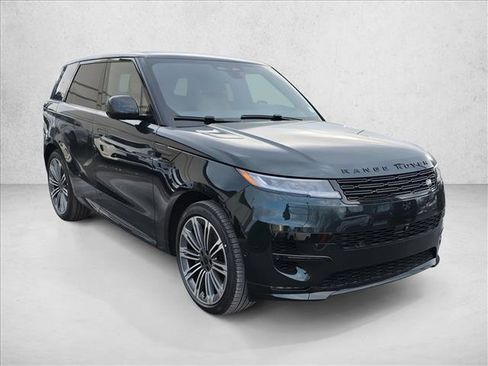 New 2026 Land Rover Range Rover Sport Dynamic SE image 3