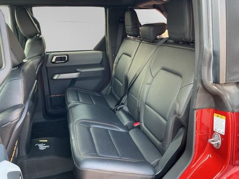 Certified 2023 Ford Bronco Badlands w/ Sasquatch Package AWD/4WD image 13
