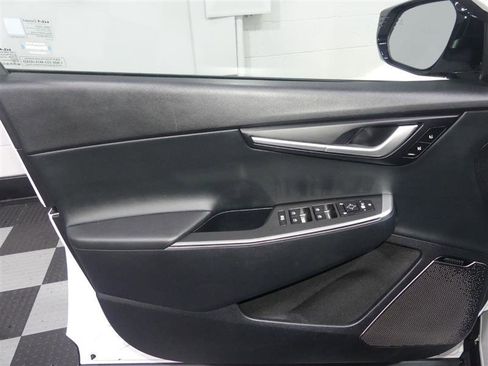 Used 2024 Kia EV6 Wind image 18