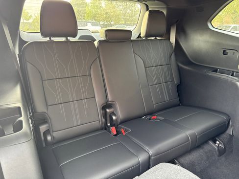 New 2026 Buick Enclave Avenir w/ Super Cruise Package image 19