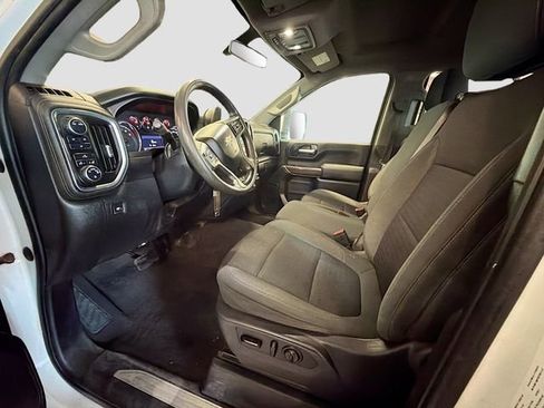 Used 2021 Chevrolet Silverado 3500 LT image 23