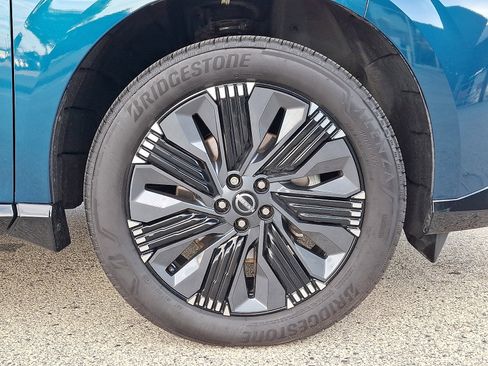 Certified 2026 Nissan Murano Platinum w/ Cargo Package AWD/4WD image 8