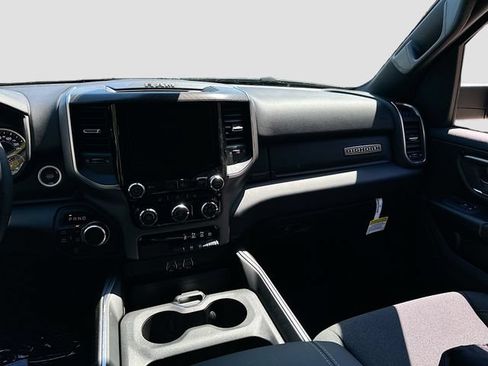 New 2026 RAM 1500 Big Horn AWD/4WD image 23