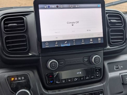 New 2025 RAM ProMaster 3500 FWD image 14
