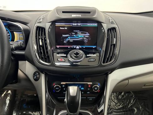 Used 2013 Ford C-MAX SEL FWD image 17