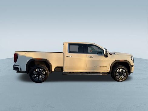 New 2026 GMC Sierra 2500 Denali w/ Denali Reserve Package AWD/4WD image 10