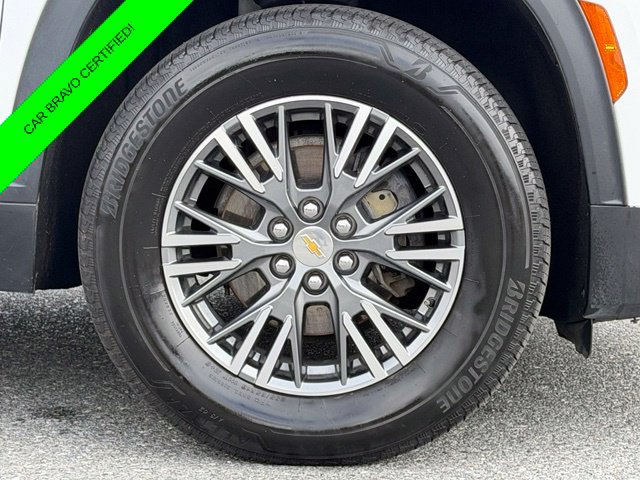 Certified 2024 Chevrolet Traverse LT AWD/4WD image 16