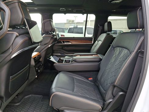 Used 2024 Jeep Grand Wagoneer L Series III w/ Rear Seat Video Group 1 image 10