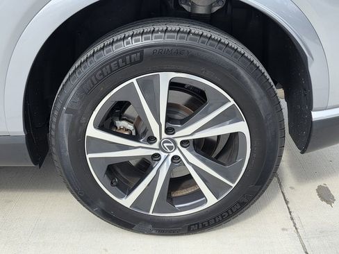 Used 2023 Lexus RX 350 Premium w/ Cold Area Package image 35