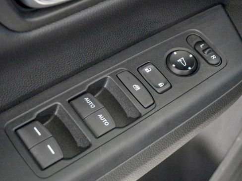 Certified 2026 Honda CR-V Sport image 17