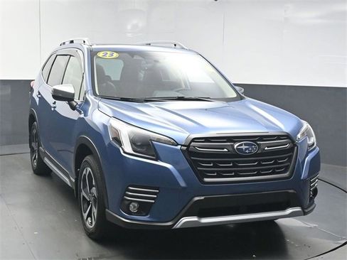Used 2023 Subaru Forester Touring w/ Popular Package #3 image 2