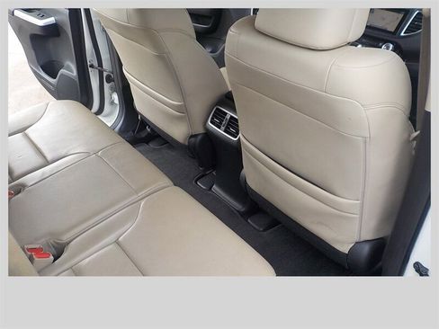 Used 2015 Honda CR-V EX-L image 34