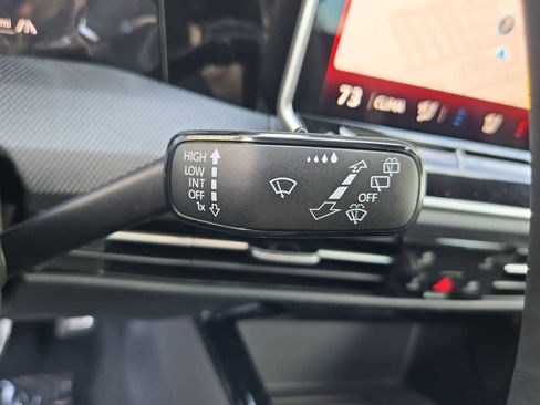 New 2026 Volkswagen GTI SE FWD image 34