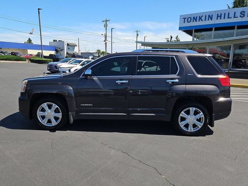 Used 2016 GMC Terrain SLT w/ Driver Alert Package I AWD/4WD image 3