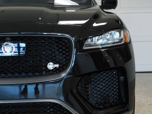 Used 2020 Jaguar F-PACE SVR AWD/4WD image 13