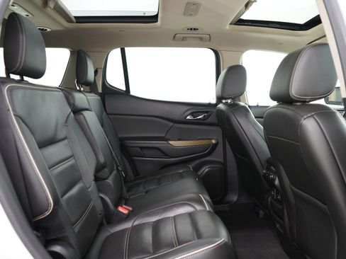 Used 2017 GMC Acadia Denali w/ Technology Package AWD/4WD image 14