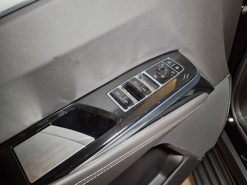 New 2026 Cadillac Escalade V AWD/4WD image 16
