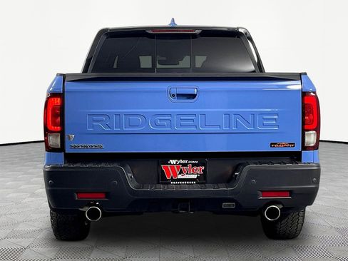 Used 2025 Honda Ridgeline TrailSport+ image 5