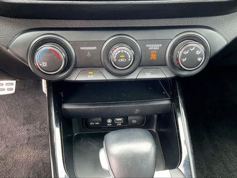 Used 2021 Kia Forte GT FWD image 32