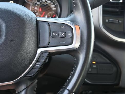 Used 2024 RAM 3500 Big Horn AWD/4WD image 35