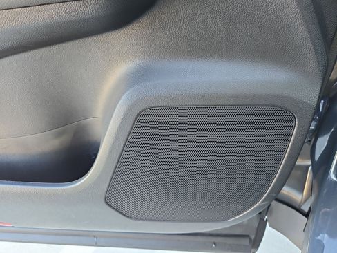 Used 2025 Toyota Grand Highlander FWD image 15