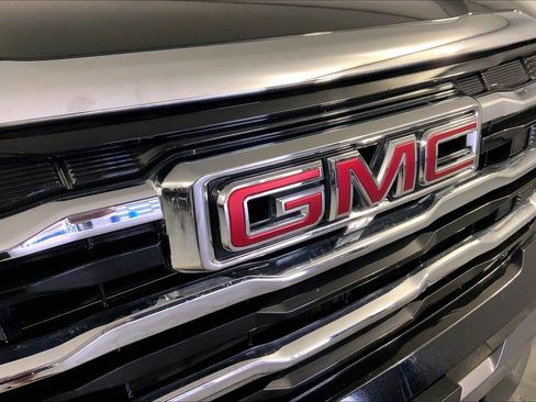Used 2025 GMC Terrain Elevation FWD image 28