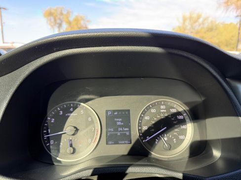 Used 2017 Hyundai Tucson SE image 10