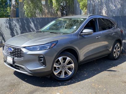 Used 2025 Ford Escape Platinum
